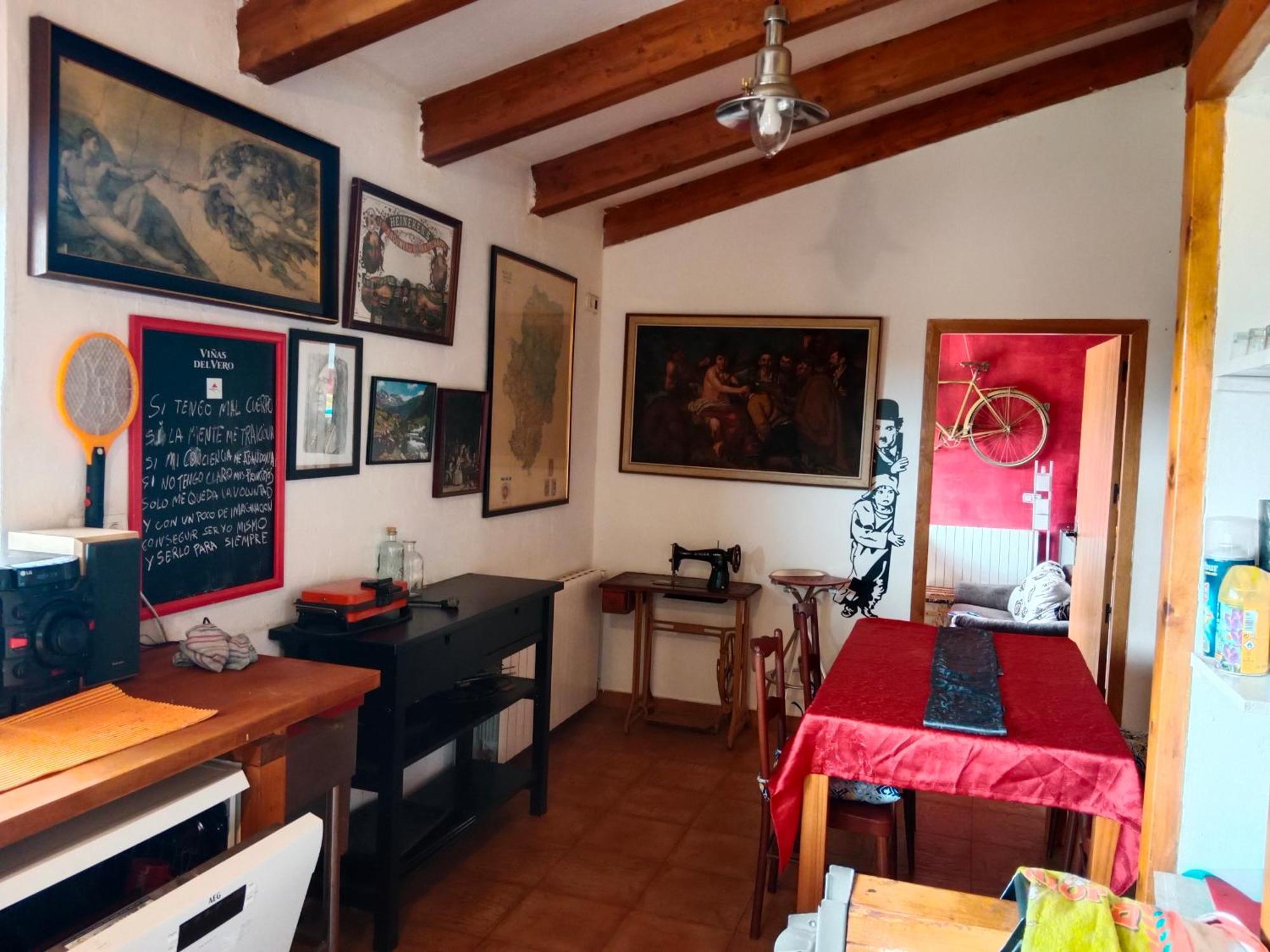 Casa Jeronimo Villa Loporzano ภายนอก รูปภาพ